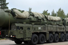 Rudal Rusia Oreshnik Bikin Dunia Tegang, Macron Bereaksi Keras