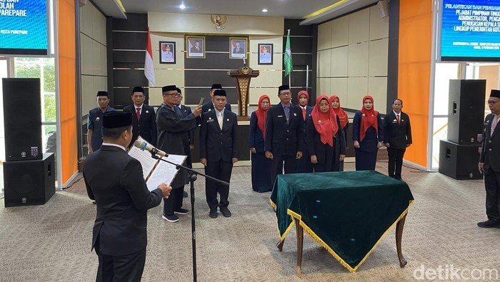12 Pejabat Pemkot Parepare Hasil Promosi-Demosi Dilantik, Ada Kadis-Kepsek