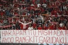 Fanatisme di Stadion: Energi Positif atau Ancaman bagi Sepak Bola?