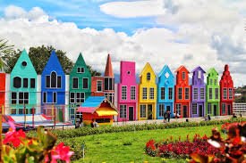 Mau Liburan ke Malang? Cek 10 Rekomendasi Destinasi Hits dan Daftar HTM-nya di Sini!