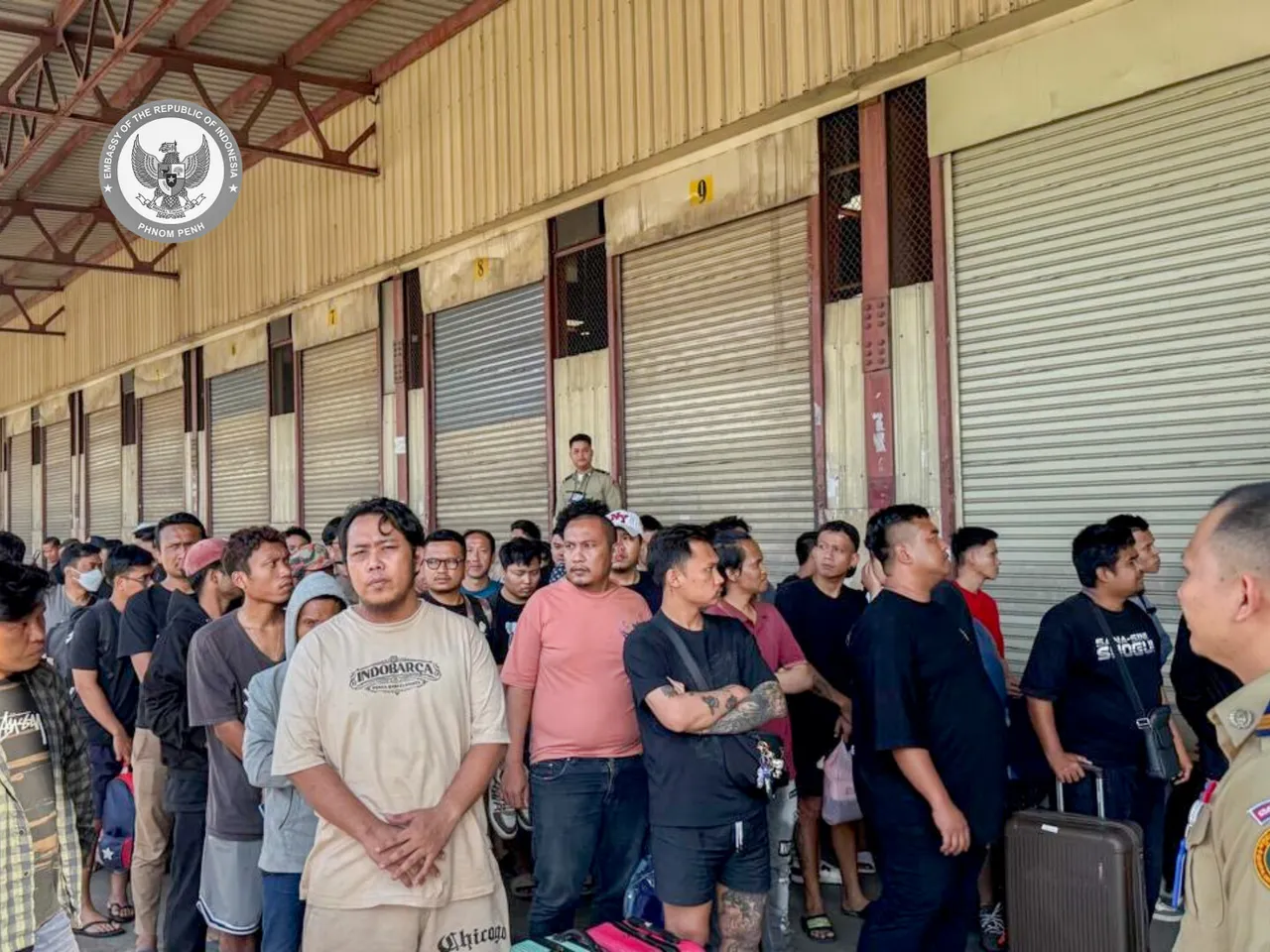 Ribuan Mantan Pekerja Sindikat Penipuan Online Melapor ke KBRI Phnom Penh