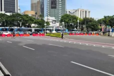 Polres Metro Jakarta Pusat Siagakan Personel Amankan Demo di Gambir Hari Ini.