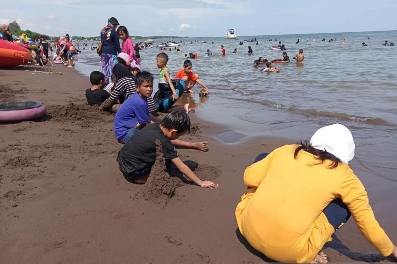 Ramai Sekali! Begini Suasana Destinasi Wisata Makassar Selama Libur Nasional.
