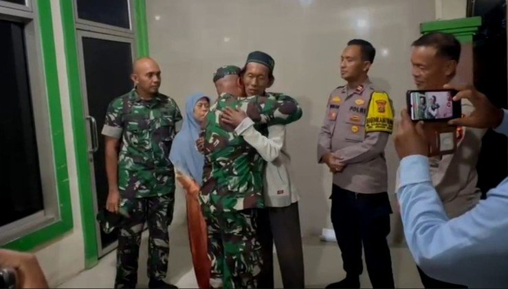 Prajurit TNI yang Tuduh Penjual Es Gabus Dapat “Jam Komandan”, Apa Itu?