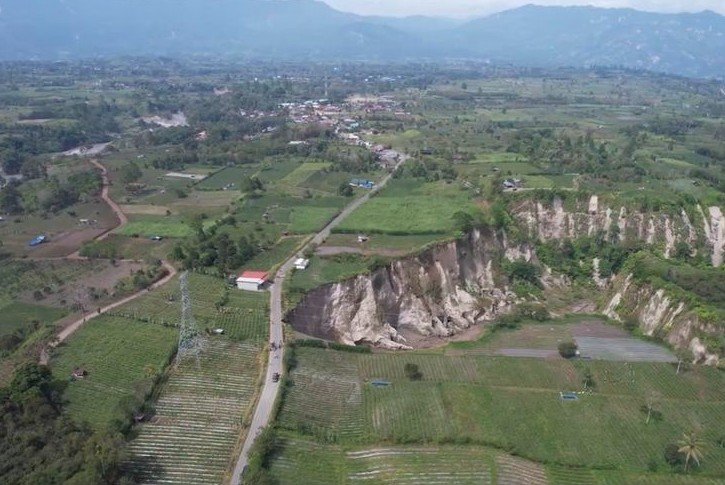Lubang Raksasa di Aceh Tengah Meluas