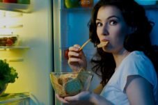 Masih Lapar padahal Sudah Makan? Ini 6 Penyebabnya Menurut Ahli Indonesia