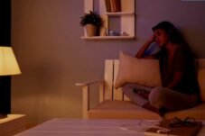 Sering Terbangun di Malam Hari untuk Pipis, Normalkah?