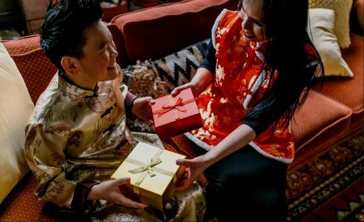 25 Balasan Ucapan Imlek 2026 yang Sopan dan Hangat, Siap Kirim