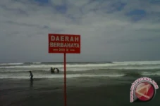 Pemkab Bantul Buka Suara Terkait Isu Larangan Foto di Pantai Parangtritis