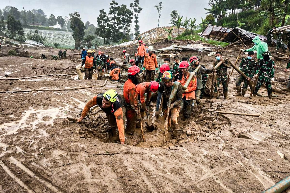 Proses Identifikasi Korban Longsor Cisarua: 61 dari 83 Jenazah Sudah Terdata