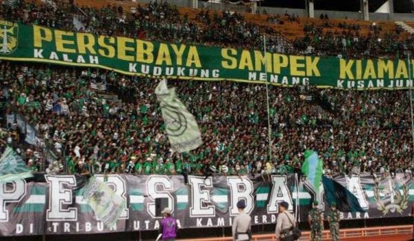 Di Balik Loyalitas Tanpa Batas: Kisah Suporter Fanatik yang Setia Sampai Mati