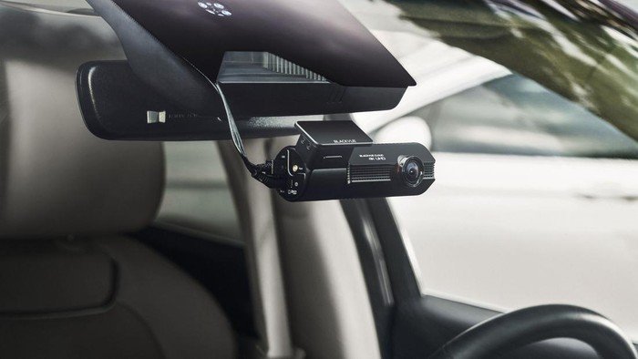 Pasang Dashcam Bikin Aki Tekor? Ini Fakta yang Perlu Anda Tahu