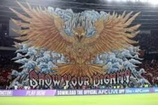 Ultras dan Totalitas: Budaya Fanatisme di Tribun Sepak Bola