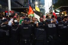 Komunitas Muslim Australia Marah Atas Tindakan Polisi di Insiden Salat Berjemaah di Sydney