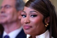 Bukan Sekadar Ratu Rap: Aksi Manis Nicki Minaj Sambut Bulan Suci Ramadhan.