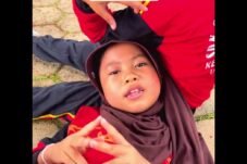 “Viral! Bukan Mau Makan Gratis, Bocah Ini Justru Minta Rp15 Ribu demi Baju Lebaran”