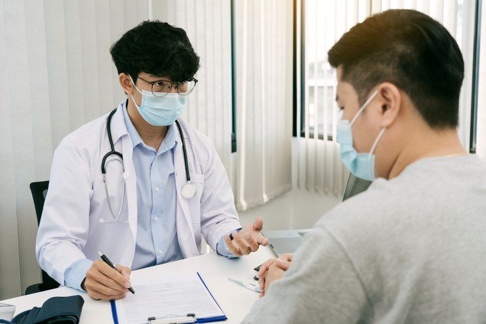 Manfaat Jalan Kaki 10 Ribu Langkah Setiap Hari bagi Kesehatan Jantung