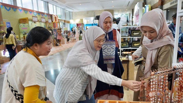 UMKM Binaan Pertamina Sumbagsel Tembus Pasar Nasional Lewat INACRAFT